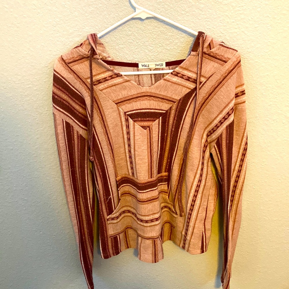 A medium Maroon white colored Wallflower loose Sweatshirt.